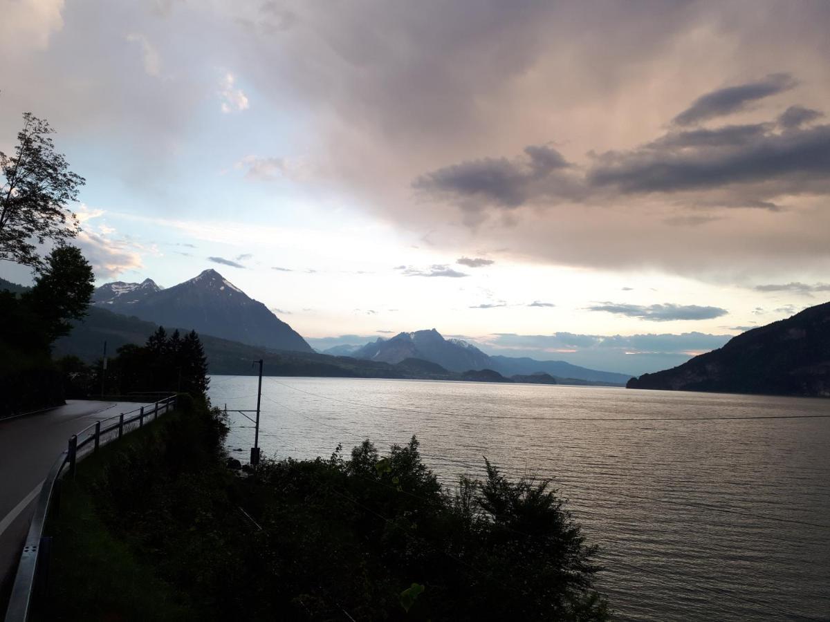 Berner Oberland Am Thunersee Därligen Exterior foto